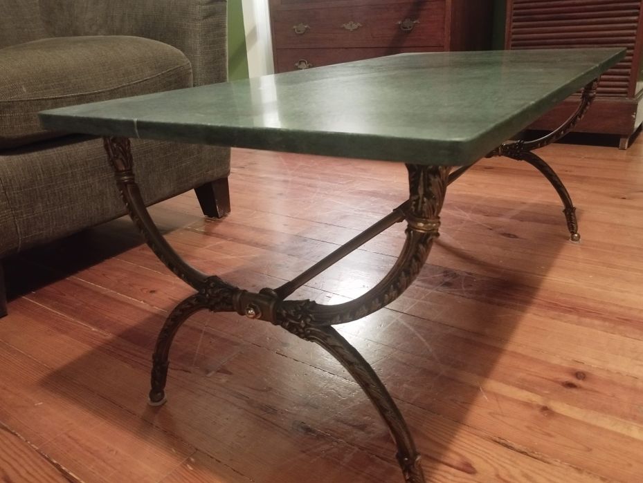 Mesa Centro Mármore Verde