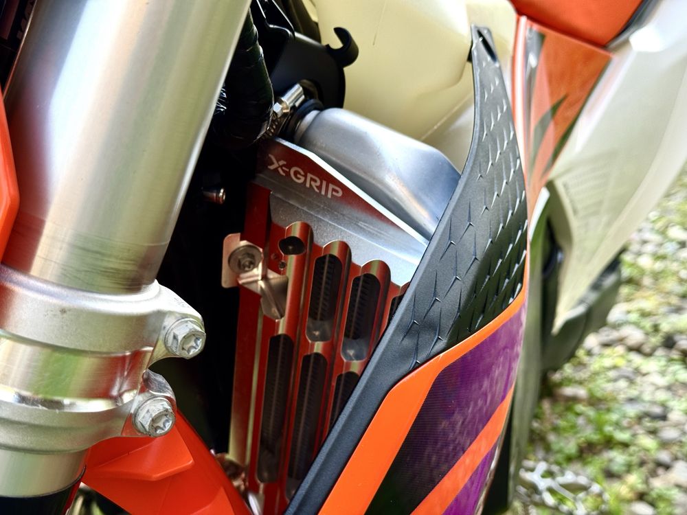Ktm exc 300 tbi 2025 не ( husqvarna gas gas beta scherco kovi geon )