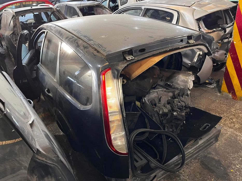 Ford Focus 1.6 Tdci 109cv 2004 para peças