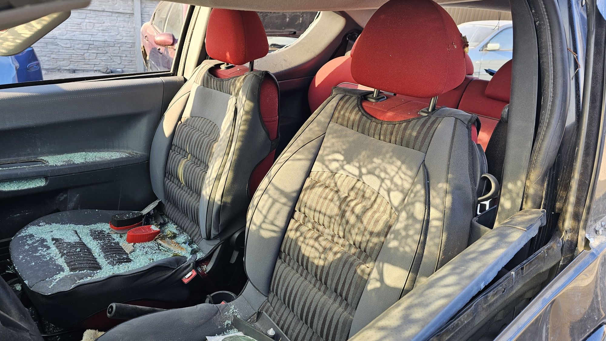 Авторазборка mitsubishi colt запчасти разборка автозапчасти кольт 3дв