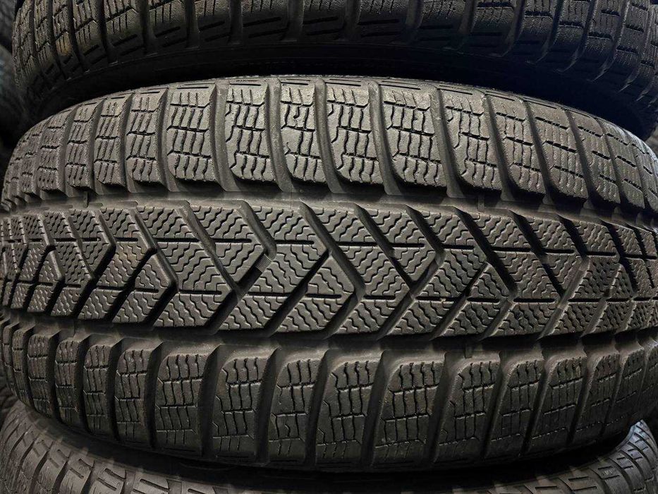 255/45 R19 PIRELLI WINTER SOTTOZERO 3 PNCS (95% Стан Нових!) 245 40