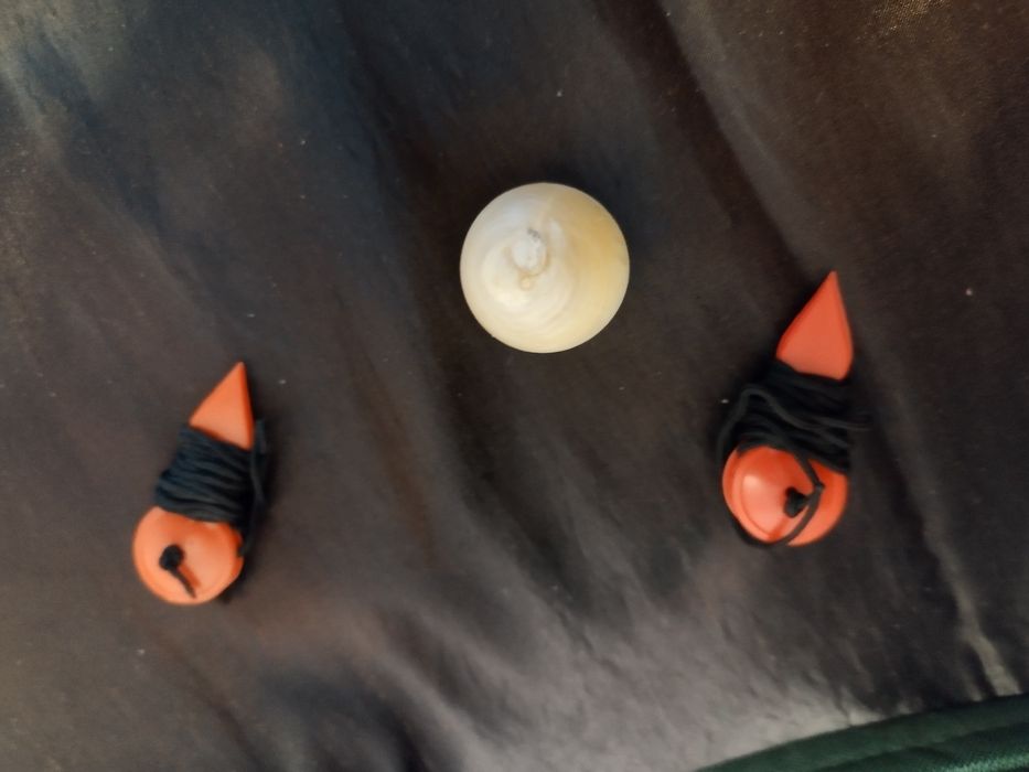 Kule do gry dwa zestawy