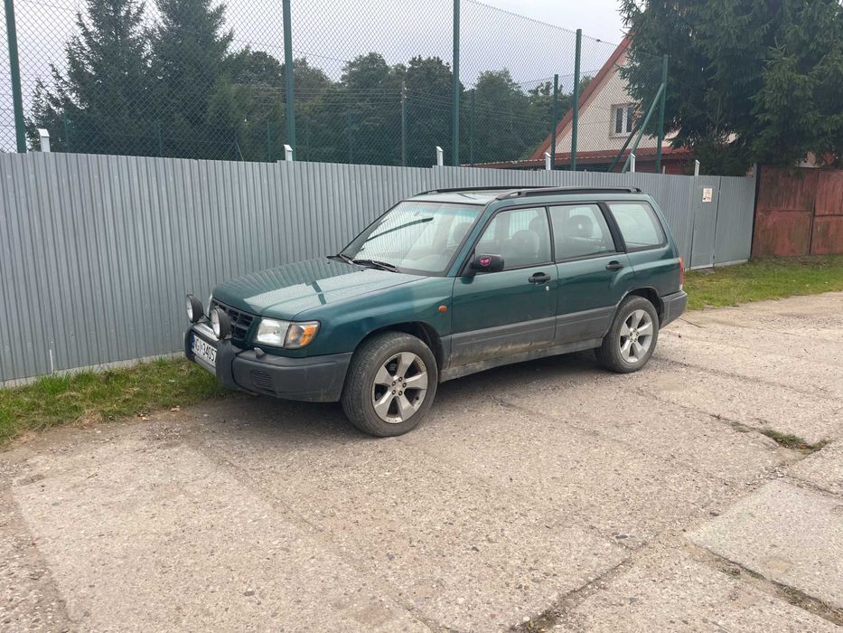 Subaru Forester 2000r