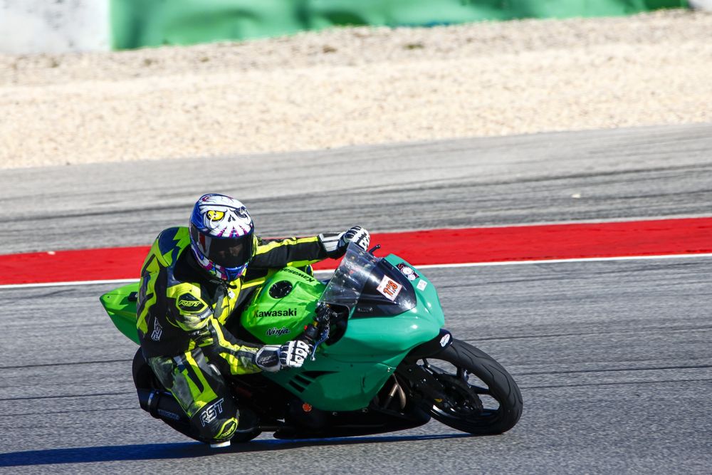 Kawasaki Ninja 300 Trackday