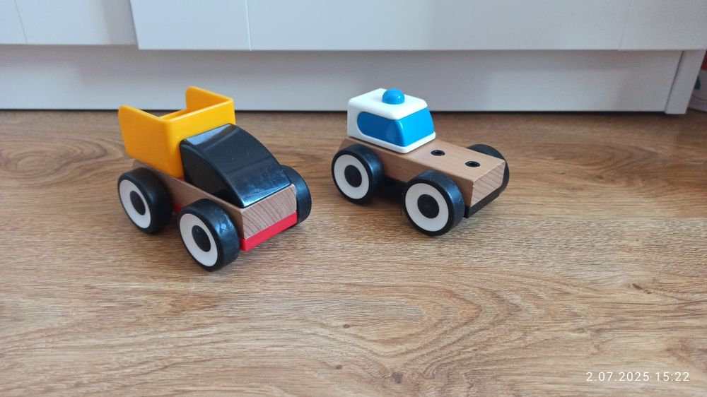 Auto 2 szt. IKEA Lillabo drewniane