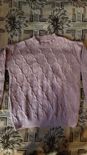 Фірмовий жіночий светр SHEIN