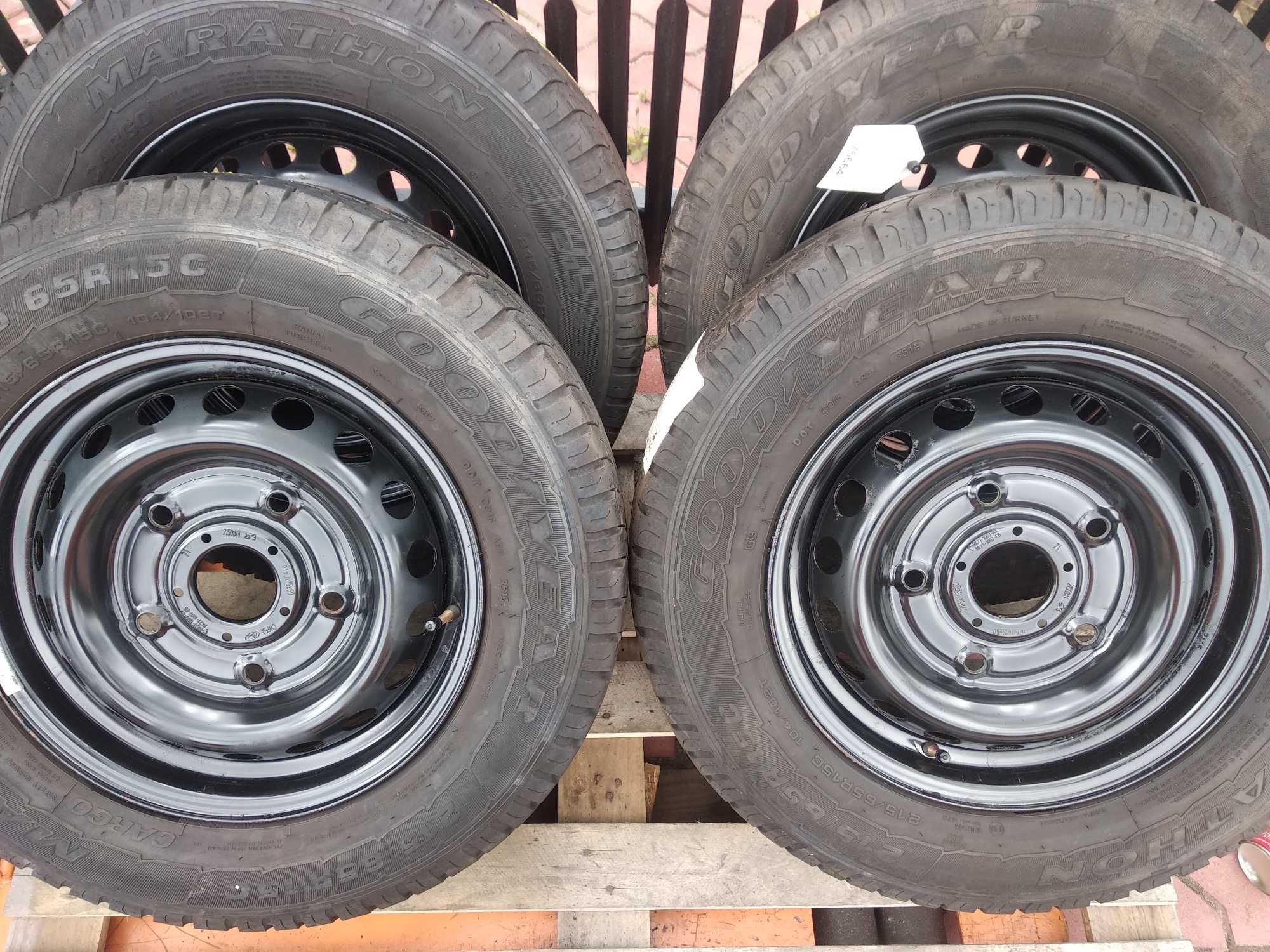 4xKola 15 5x160 Ford Transit Custom z oponami 215/65R15c Goodyear