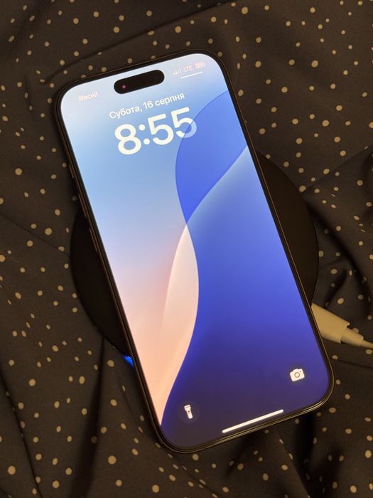 Iphone 16 pro desert titanium 256 gb