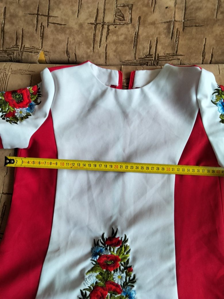 Вишиванка для дівчинки