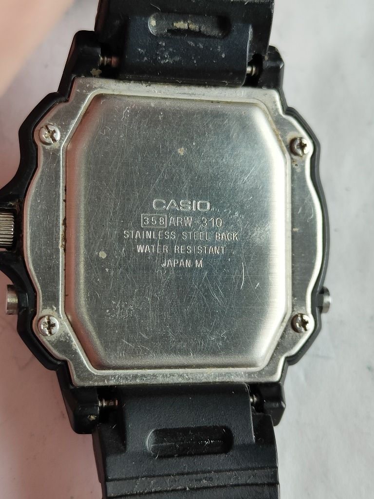 Zegarek firmy Casio ARW 310