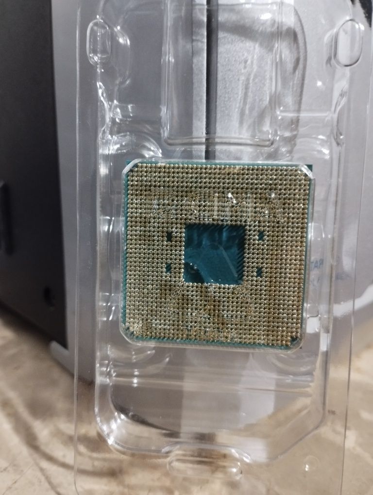 Ryzen 3 1200 AMD