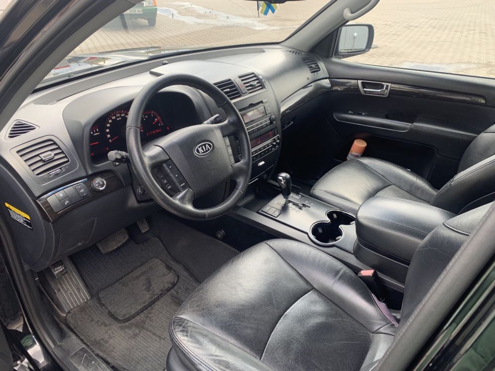 Продам Kia mohave 3,8