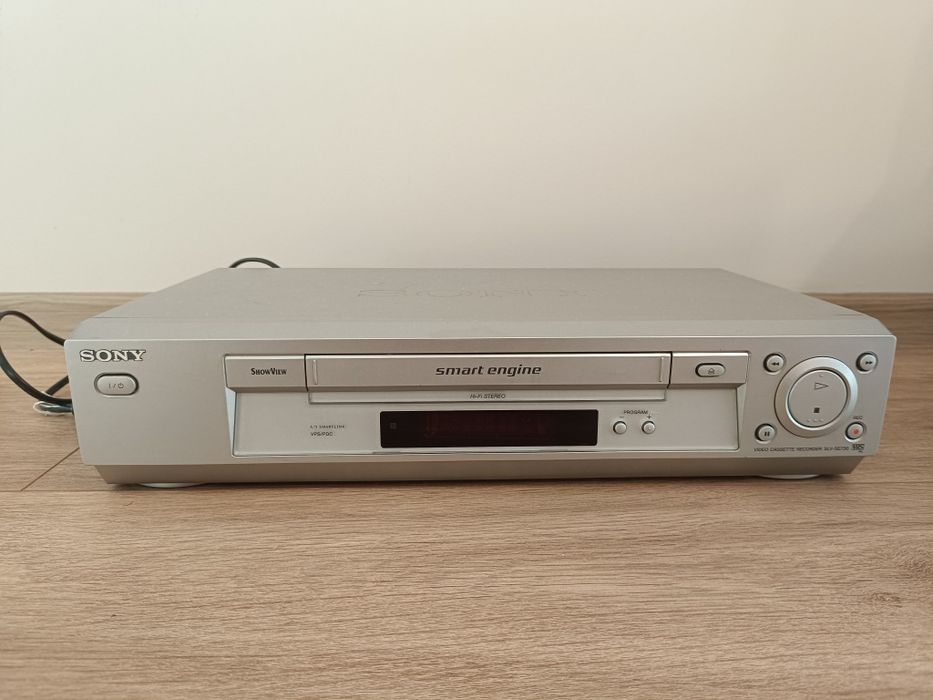 Magnetowid Sony SLV-SE730N odtwarzacz i nagrywarka VHS, sprawny, pilot