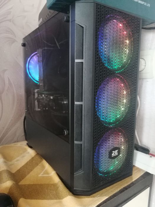 ПК i7 8700, RTX 2060 super, системний блок. Windows 11.