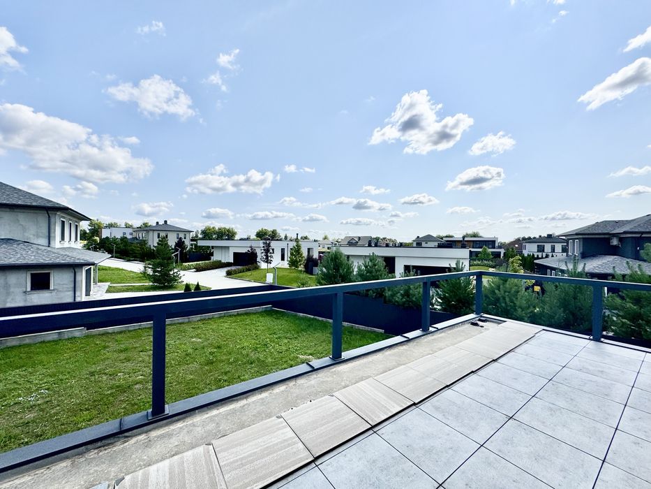 Продаж НОВОГО будинку 220 м2  с. Крушинка КМ Green Town Одеська траса