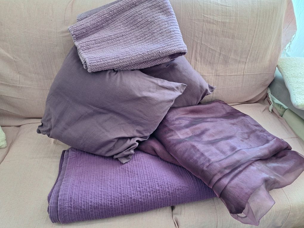 Colcha com cortinados