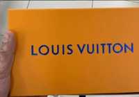Luksusowy i stylowy portfel na karty Louis Vuitton w kolorze pomarańcz