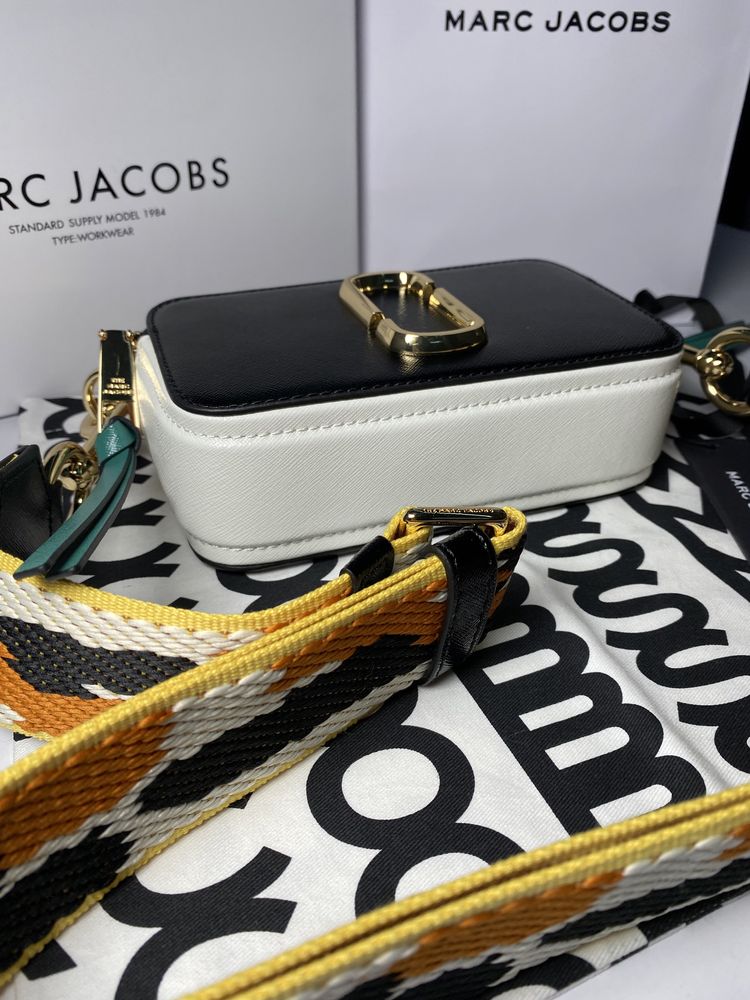 Сумочка Marc Jacobs The Snapshot чорна