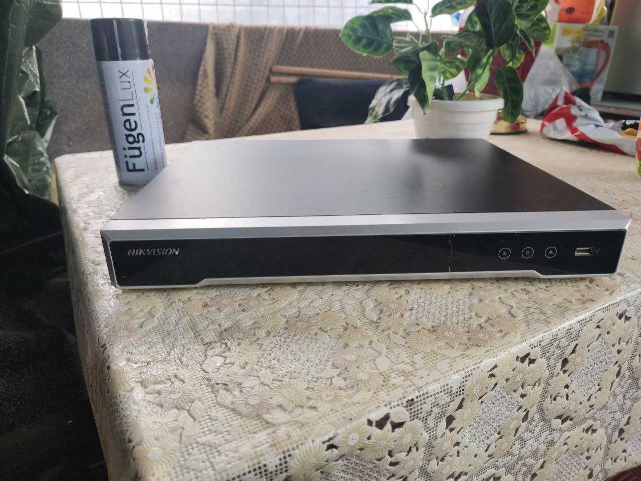 IP Реєстратор Hikvision DS-7632NI-K2 на 32 камери+ hdd500.