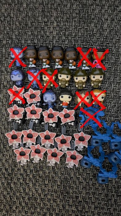 Іграшки Kinder Дивні Дива Фігурки Kinder (Очень странные дела)