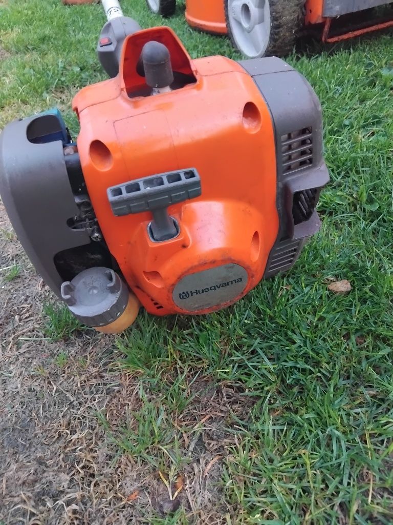 Husqvarna kosiarka i podkaszarka kosa do trawy  komplet
