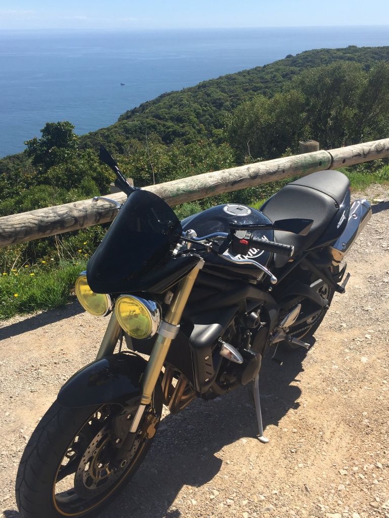 Mica para Triumph speed triple ou street triple