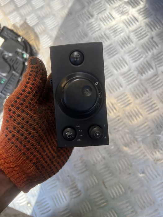 Включатель света Опель вектра б opel vectra c год 04