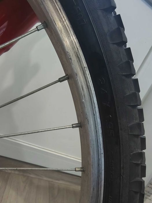 Велосипед дитячий 24 дюйми колеса.