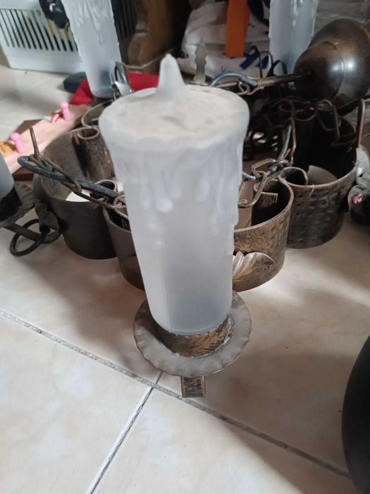 Grande candeeiro para saläo