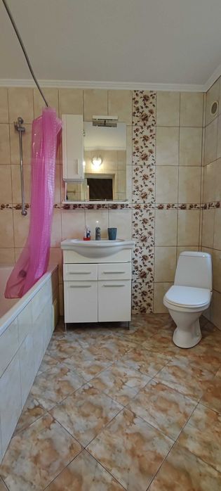 Здам частину будинку з ремонтом.Автономне опалення.Меблі.Побут\техніка