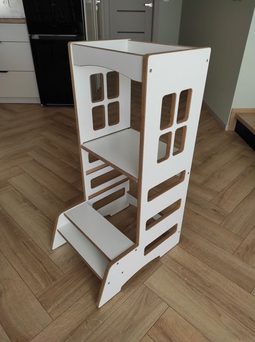 Pomocnik kuchenny Tuptiwood