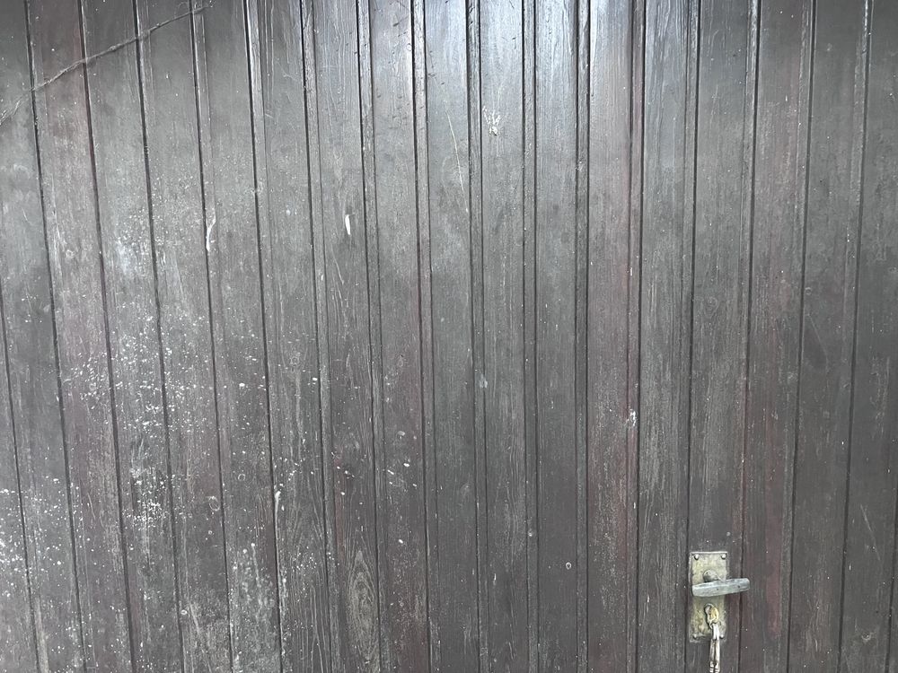Brama garażowa uchylna używana