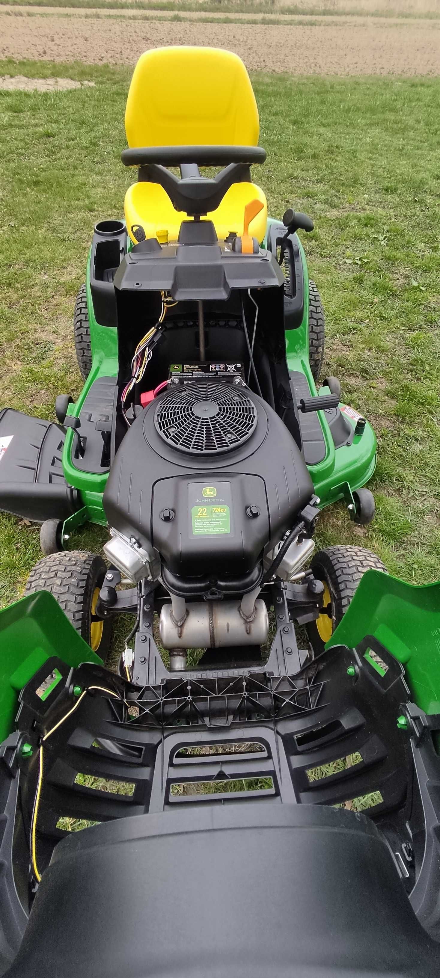 Traktorek kosiarka NOWY John Deere S140 22 HP Cub  Husqvarna Craftsman