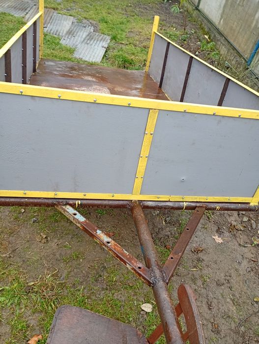 Прицеп автомобіля