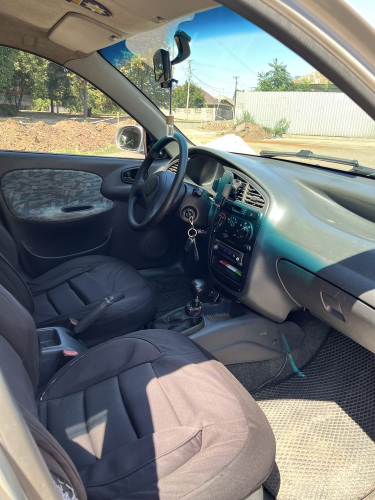 Продам daewoo lanos 1.6 (16w)