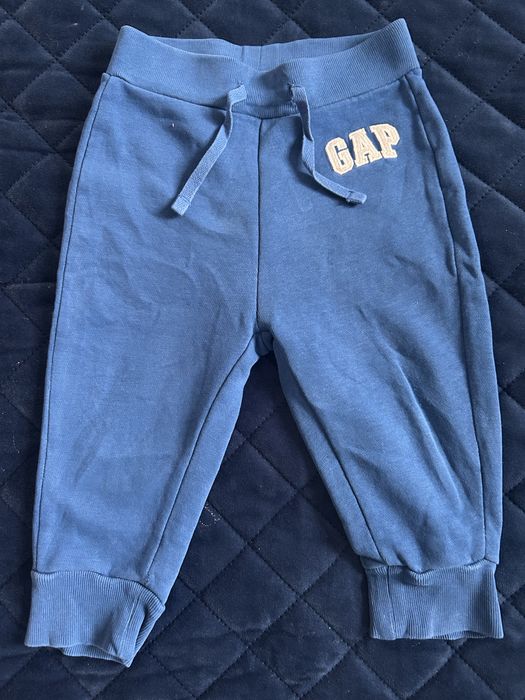 Niebieskie spodnie GAP 12-18 mcy