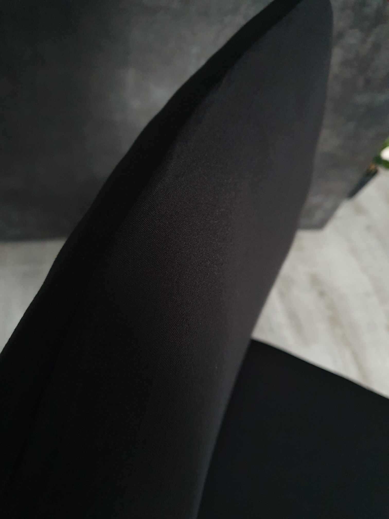 Pokrowce na krzesła czarne gładkie zestaw komplet 6 sztuk elastyczne