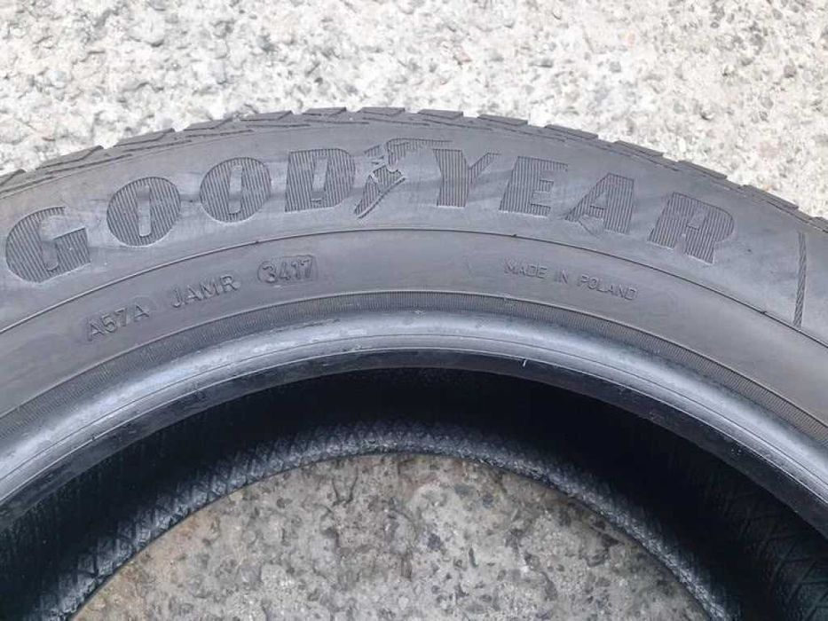 235/55 R17 103V Goodyear Vector4Seasons M+S 2штуки протектор 70-75%