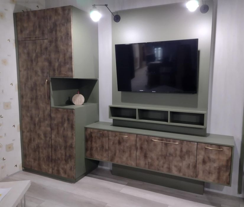 Meblościanka z Komodą TV