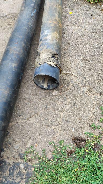 Продам труби.   100.  Сантехнічні та азбестові  8м бу