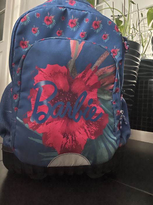 Plecak barbie na kółkach