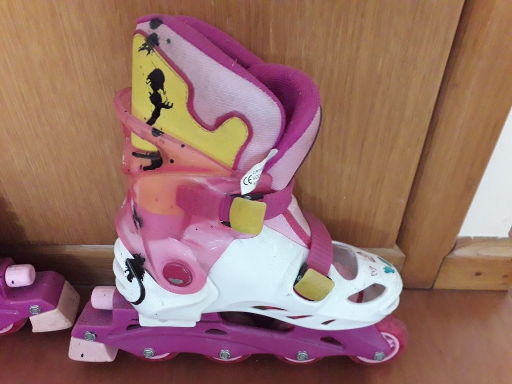 Patins em linha da Barbie