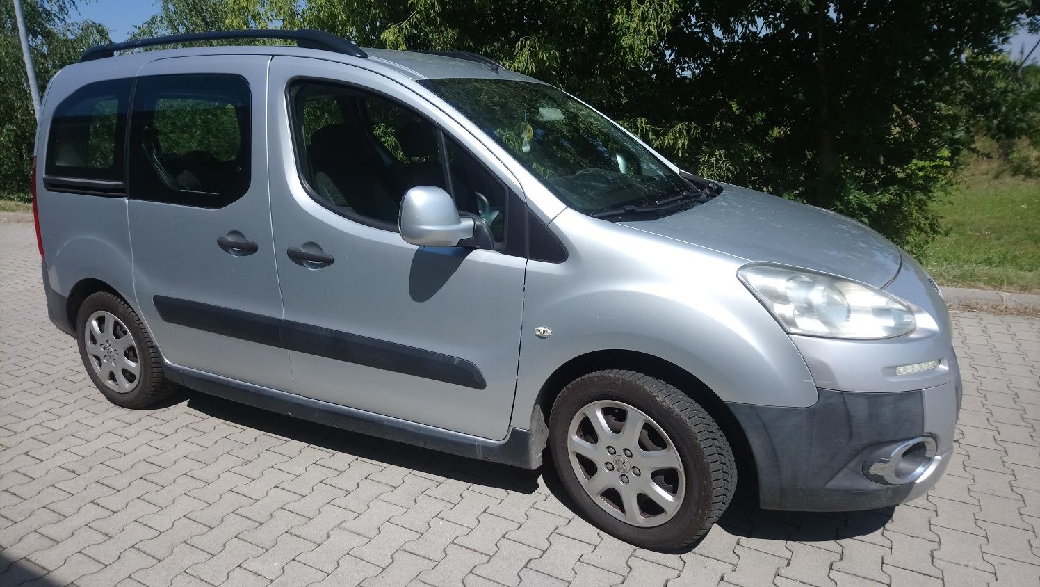 Sprzedam peugeot partner tepee