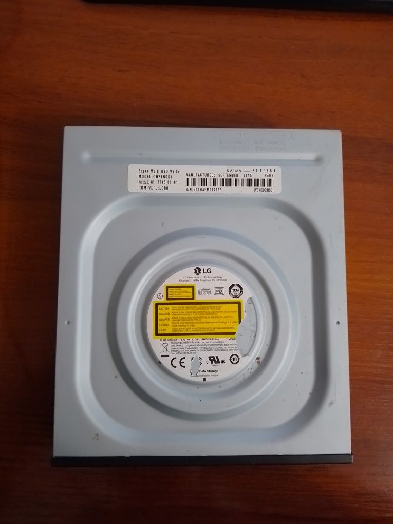 Дисковод (LG GH24NSD1) DVD-R, -RW, SATA