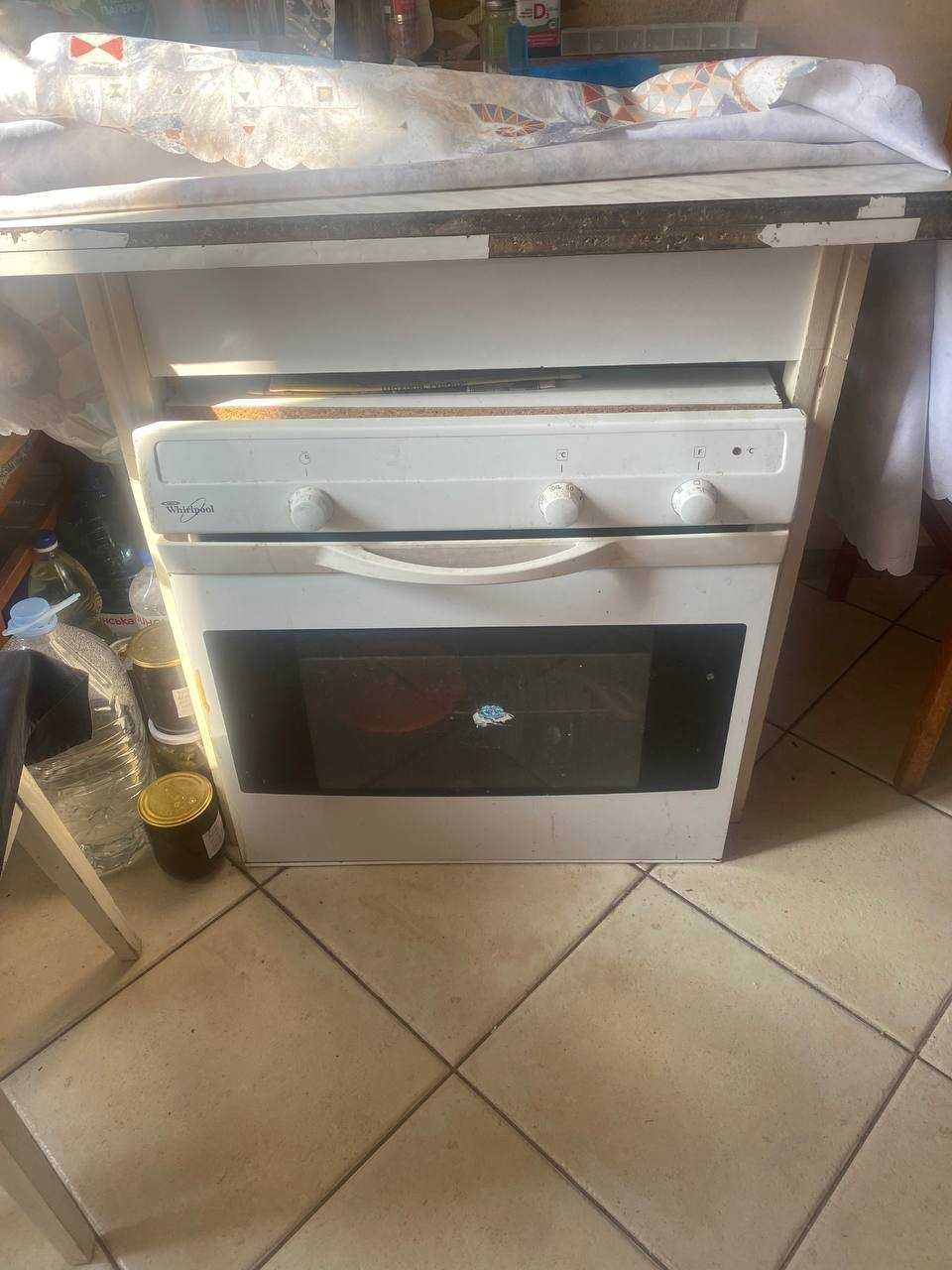 Духовка Whirlpool