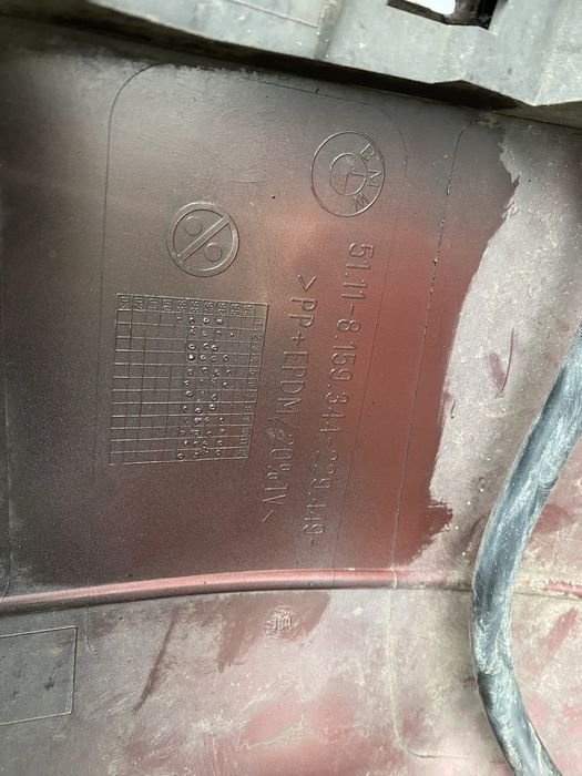 Передній Бампер БМВ е39 Дорестайл Передний Бампер BMW e39 Дорест Шрот