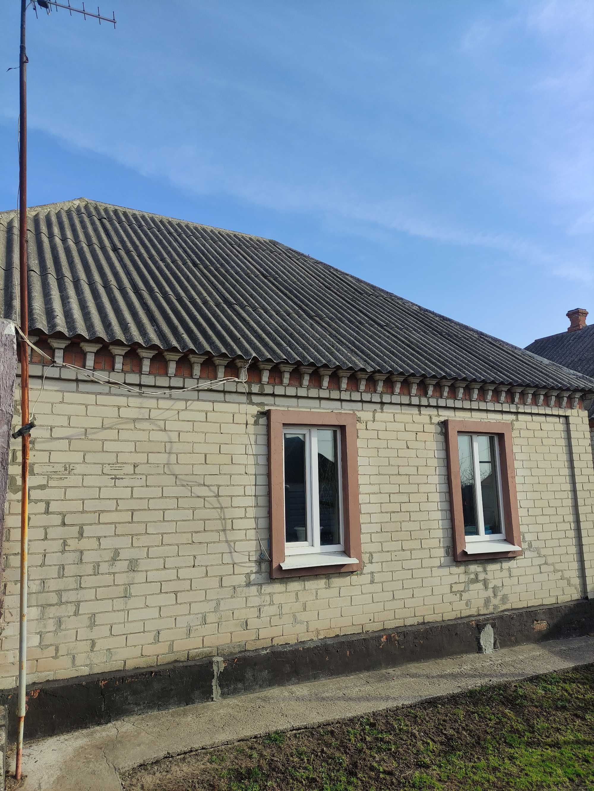 Продам будинок в Дніпрі район краснопілля.