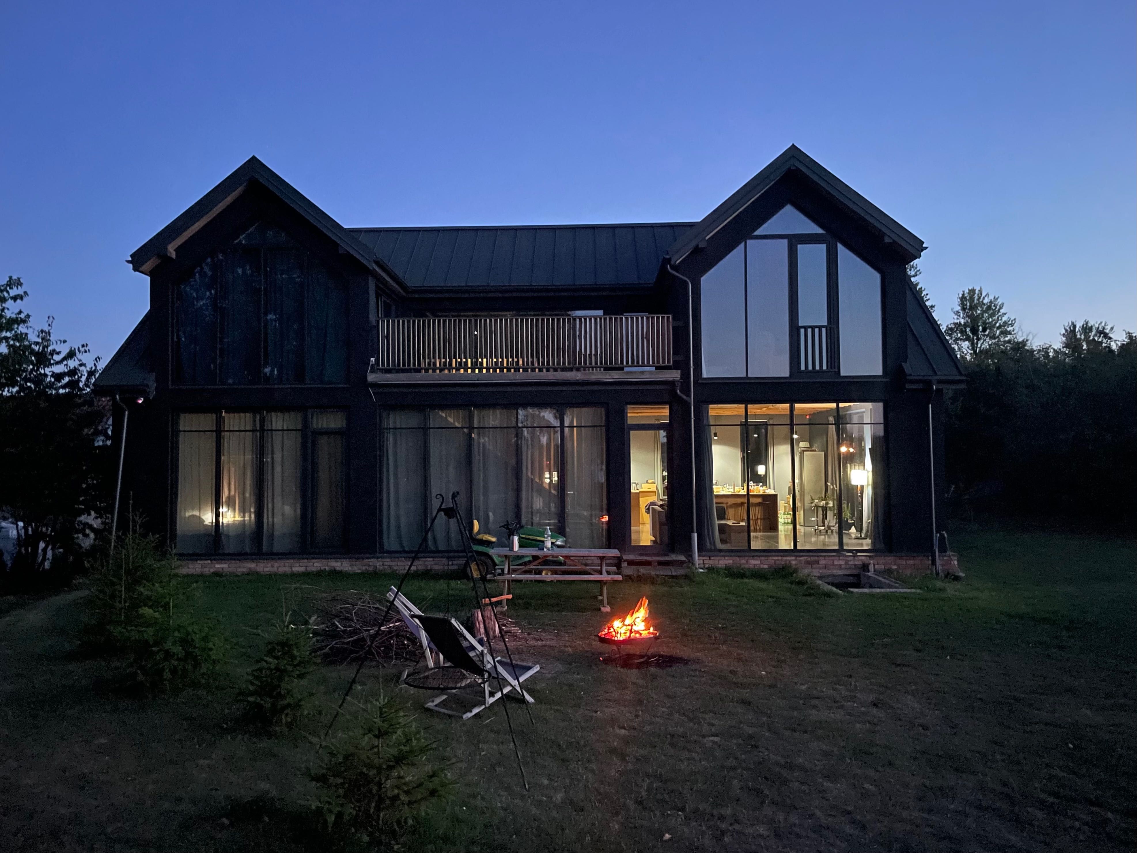 MAZURY, VILLA dom nad jeziorem na mazurach, SAUNA, EV 11 kw Charger