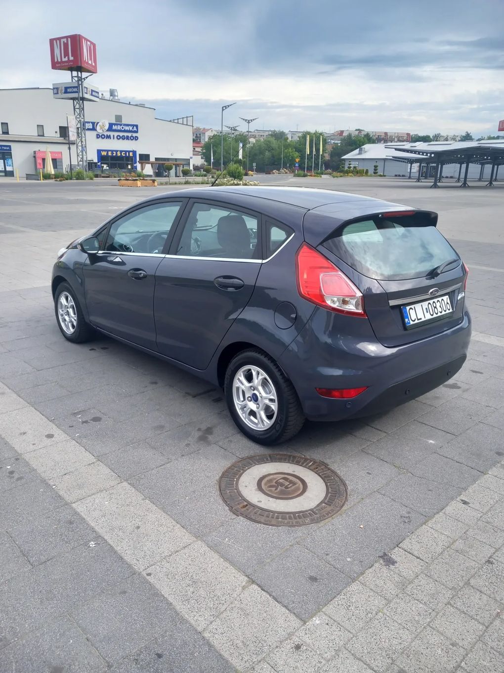 Ford Fiesta Sprzedam Ford Fiesta 2013 rok 1.6 diesel przebieg 105 tys