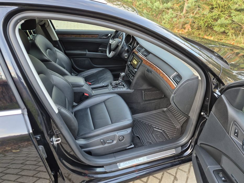 Skoda Superb Combi 2.0 TDI DSG Exclusive